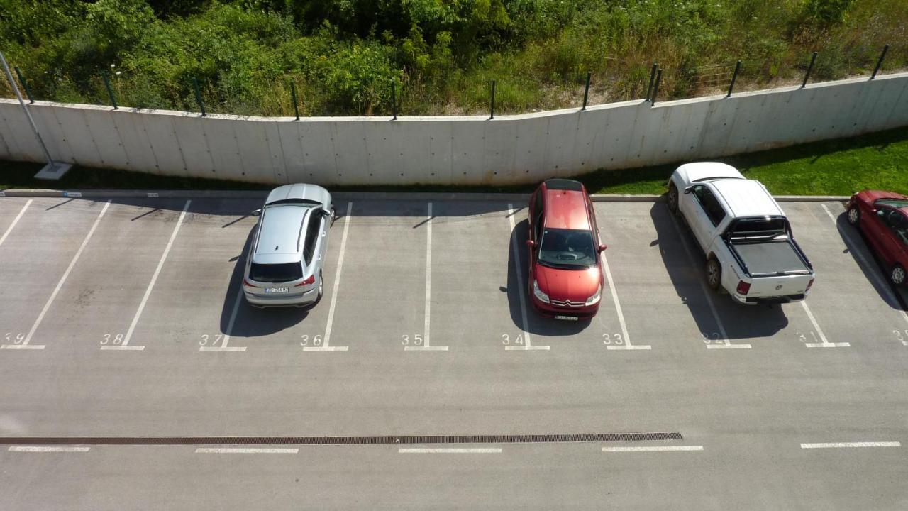 Apartment Jere With Private Parking ซาดาร์ ภายนอก รูปภาพ